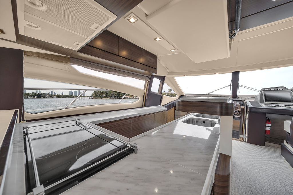 70FT Azimut Deon