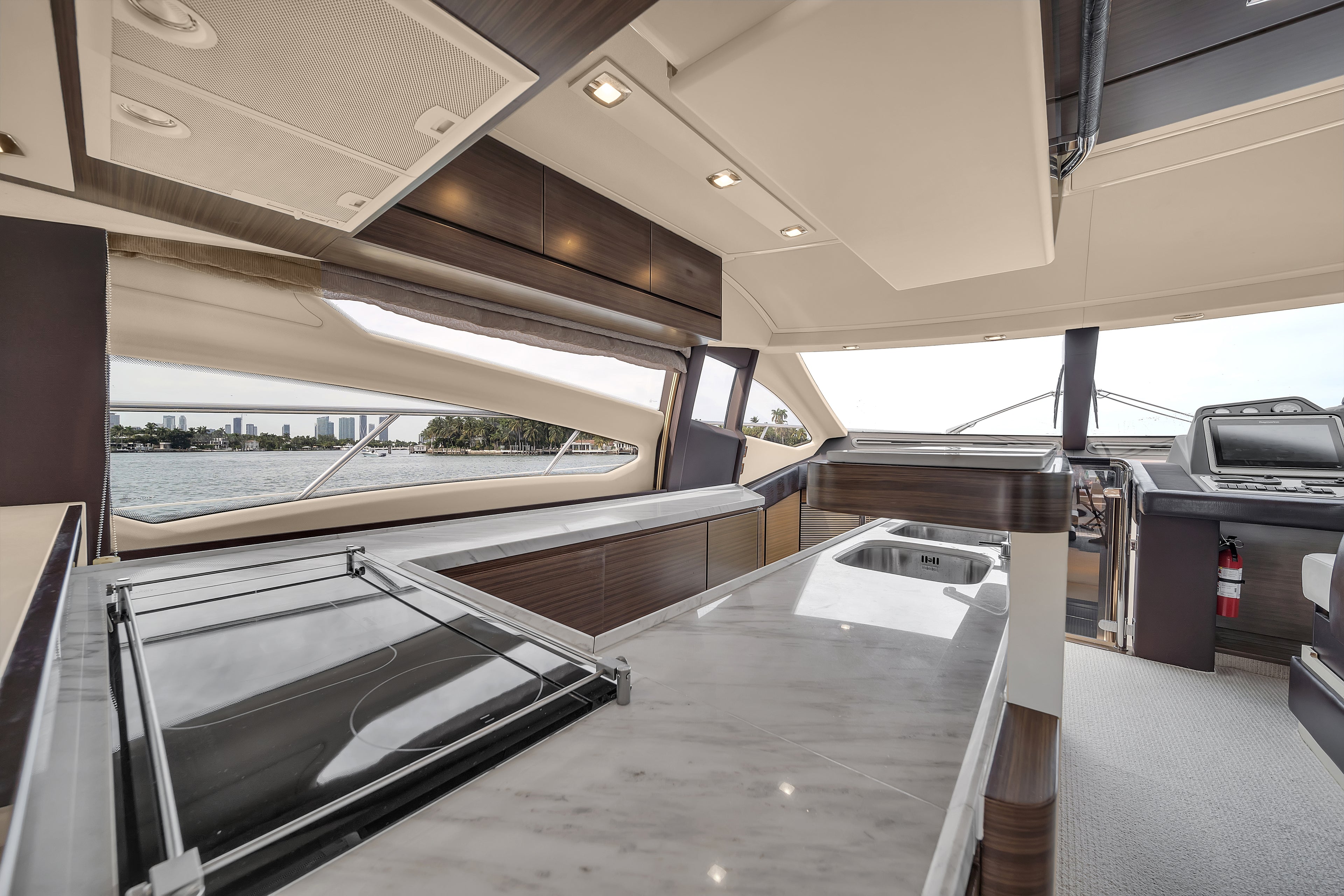 70FT Azimut Deon