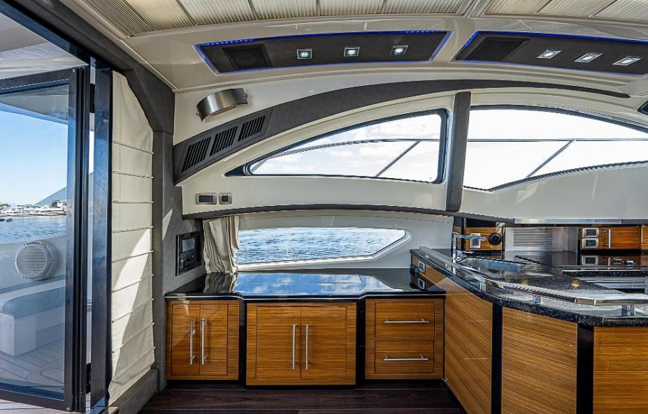 42FT Marquis Sport Coupe