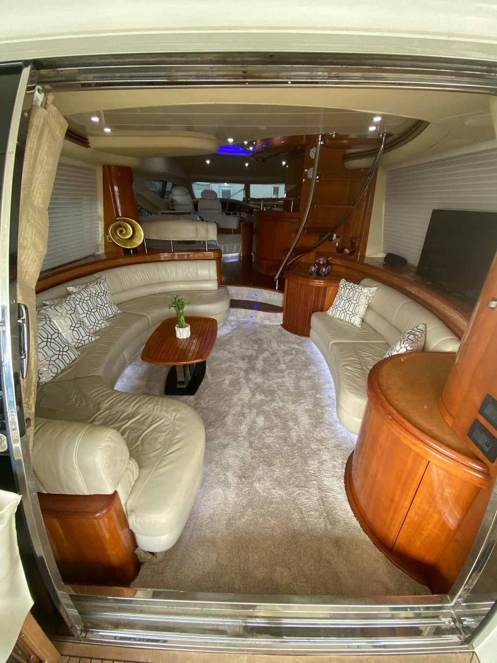 75FT Azimut