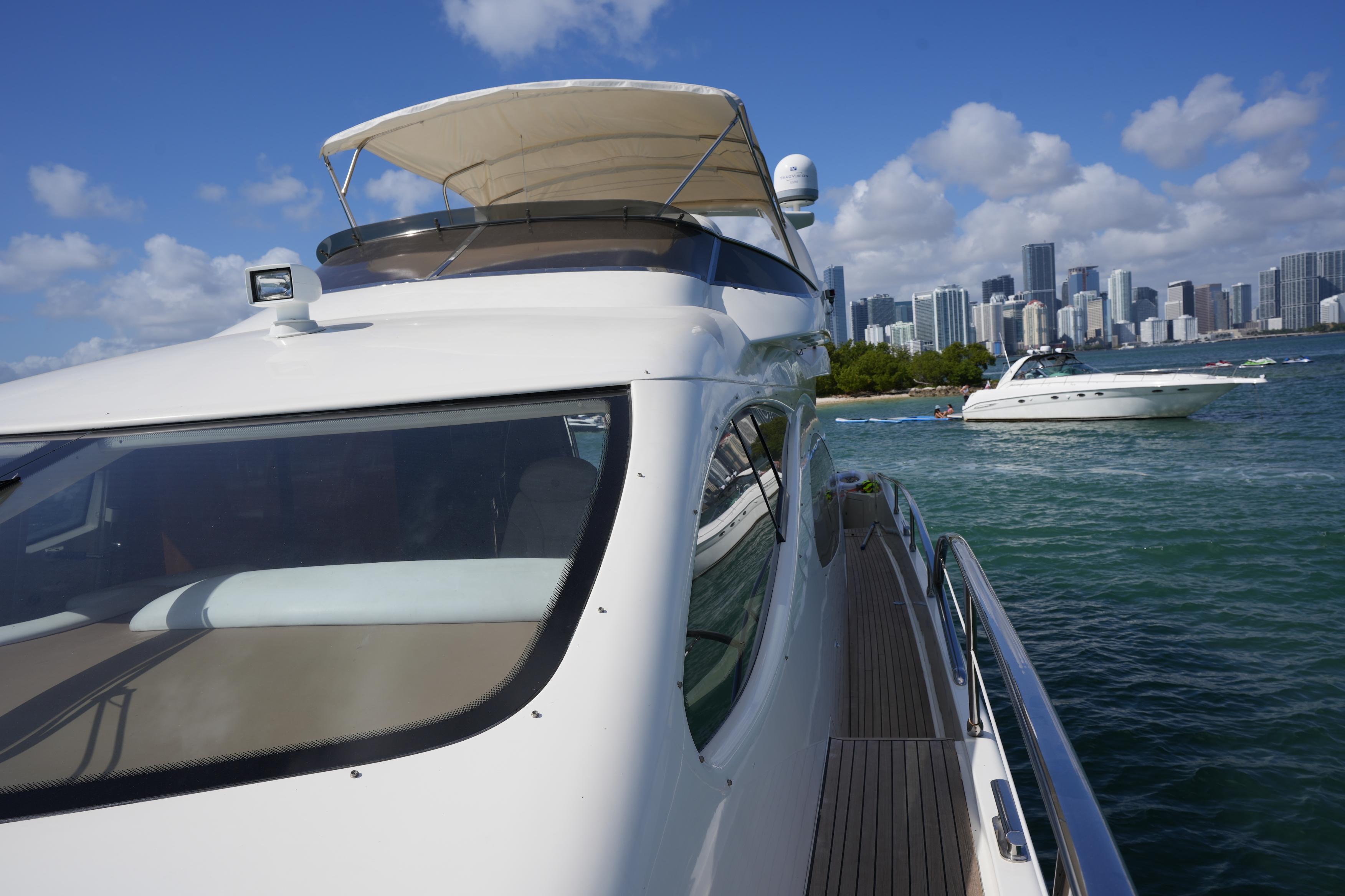 75FT Azimut