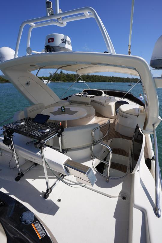 75FT Azimut