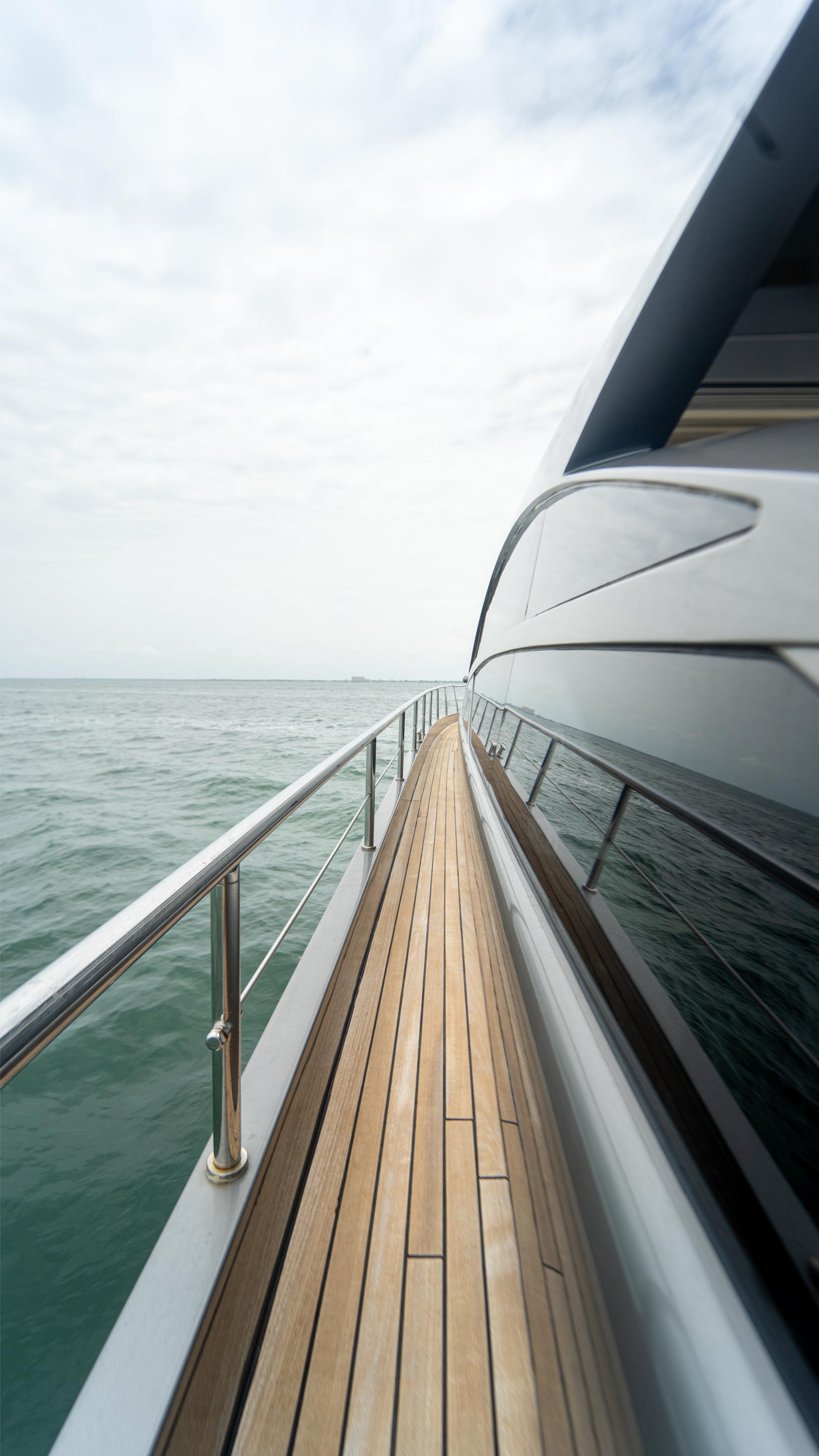 64ft Pershing