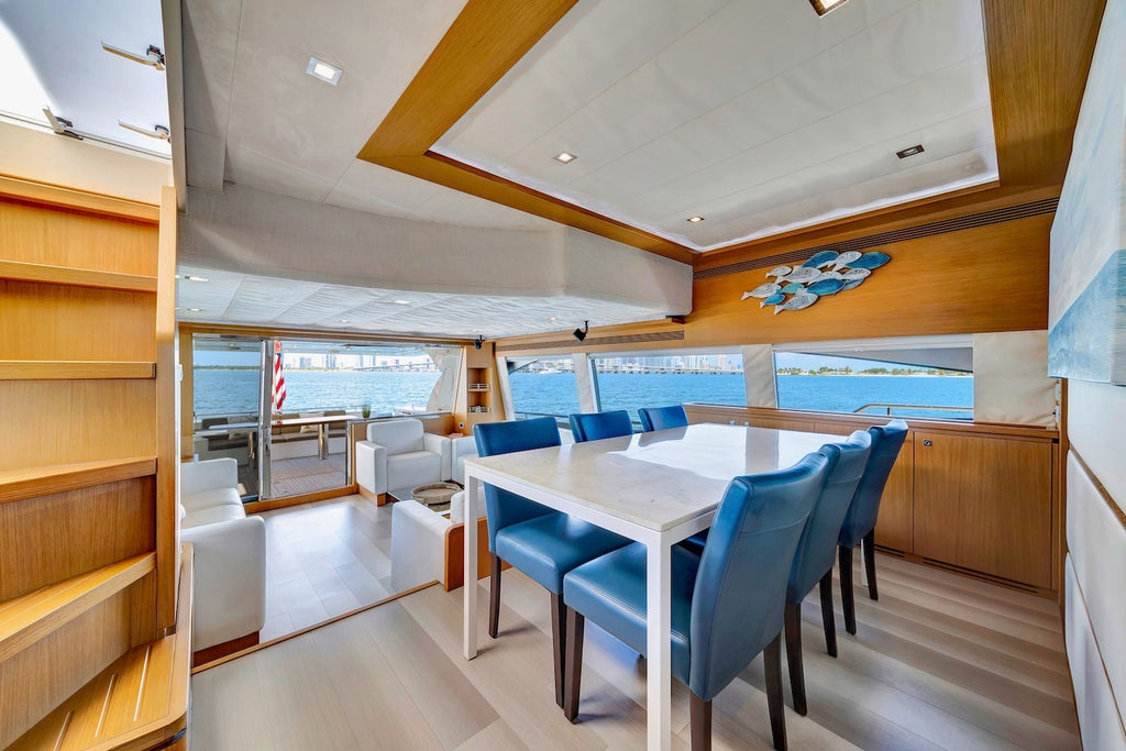 85FT Ferretti "Destiny"