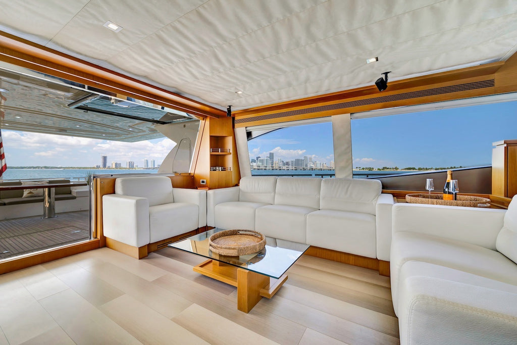 85FT Ferretti "Destiny"