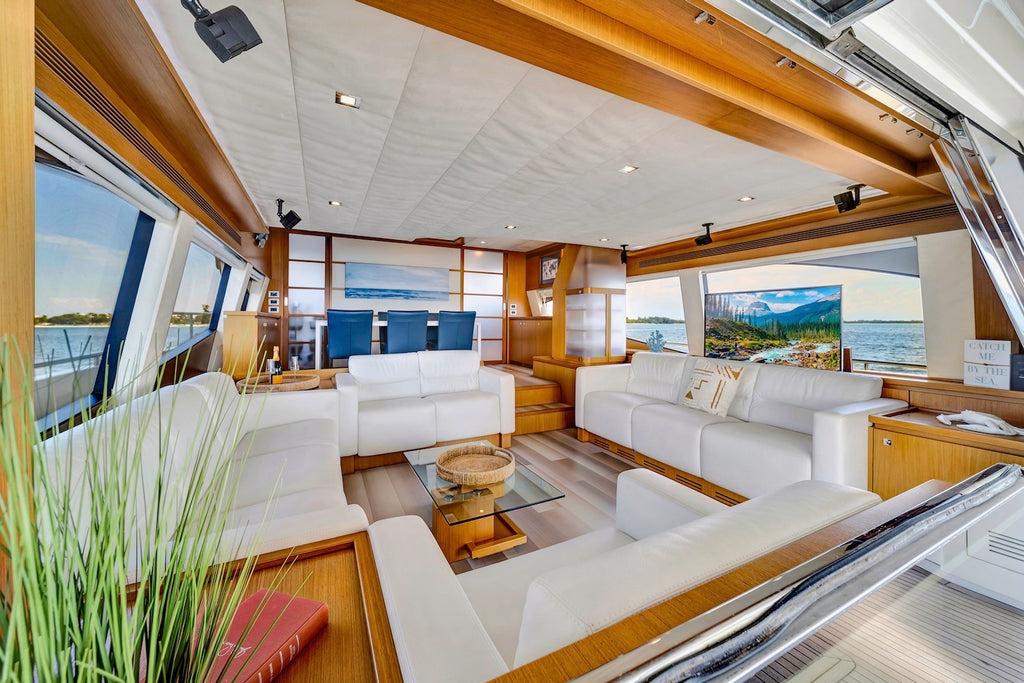 85FT Ferretti "Destiny"
