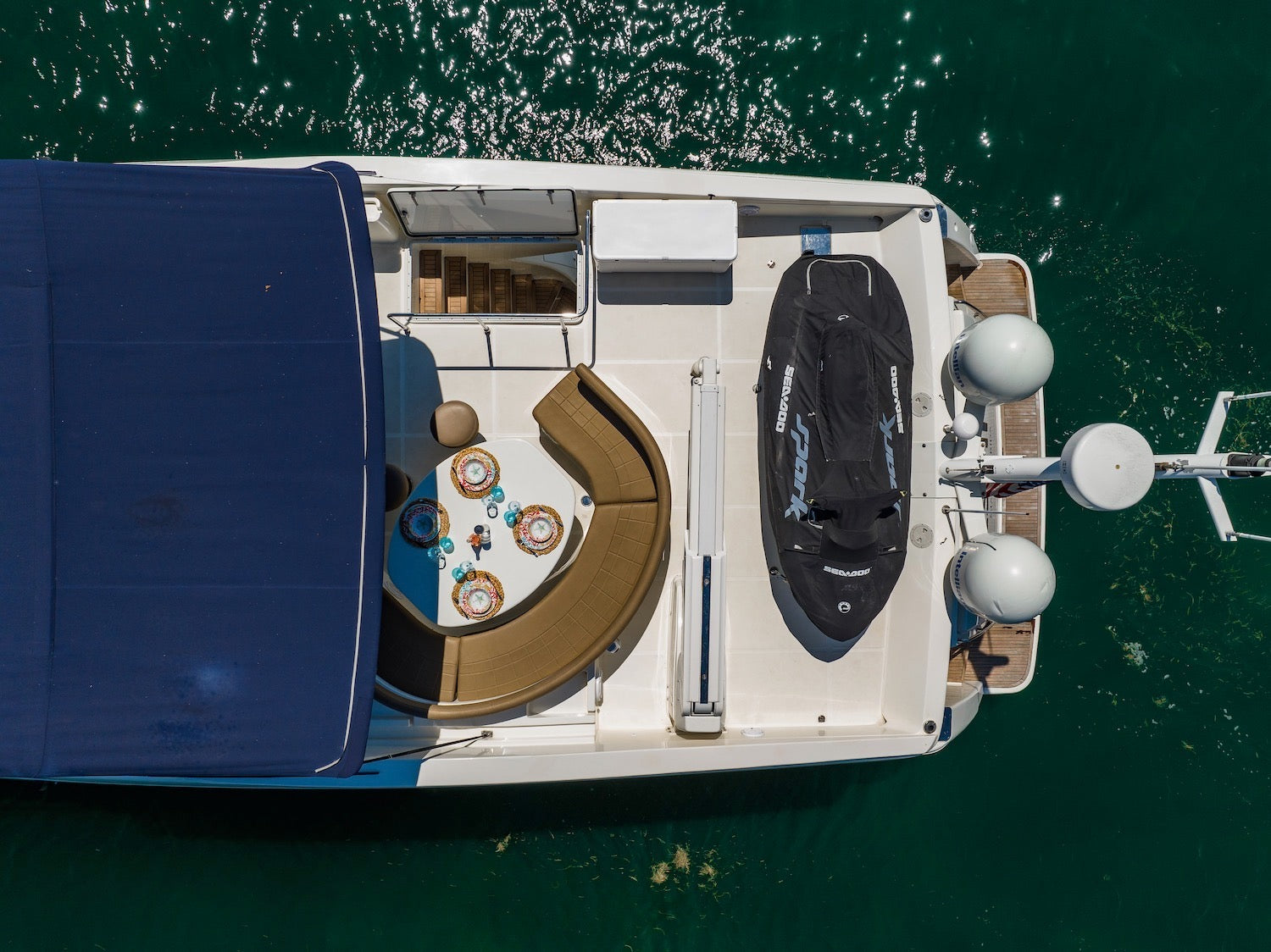 85FT Ferretti "Destiny"