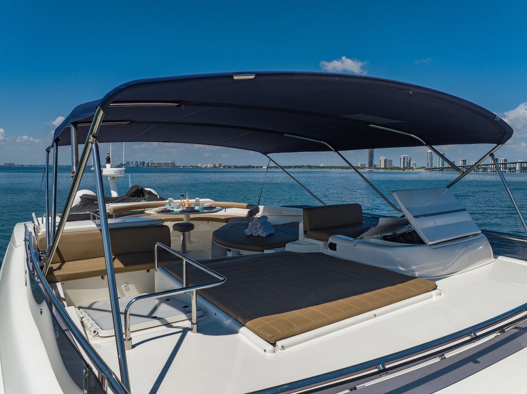 85FT Ferretti "Destiny"
