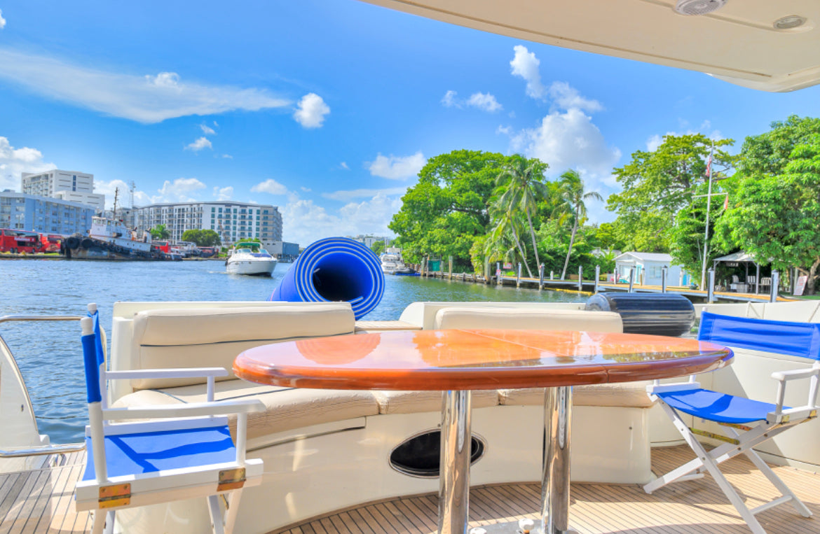 70FT Azimut DV