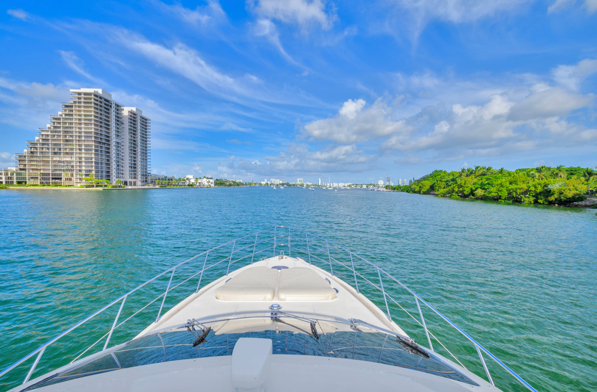 70FT Azimut DV