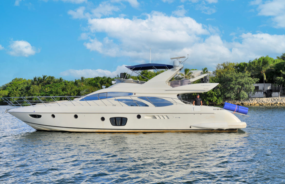70FT Azimut DV