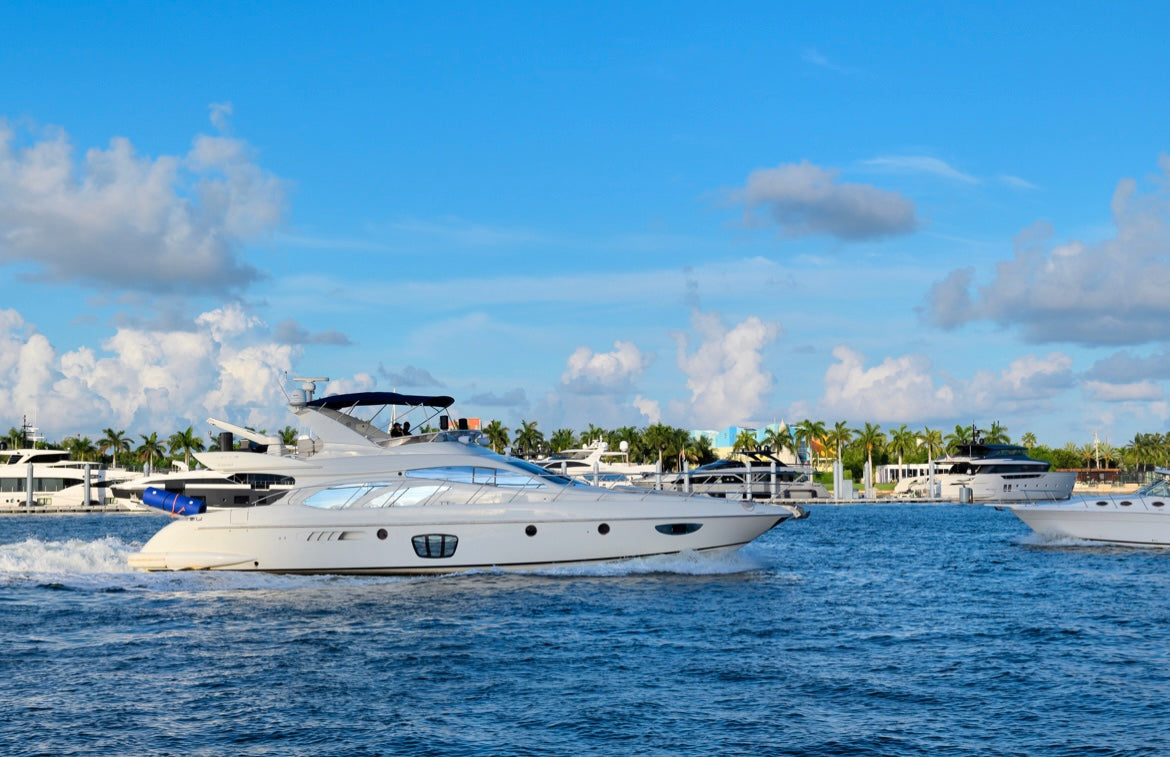 70FT Azimut DV