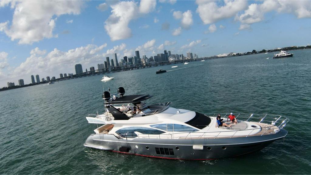 70FT Azimut