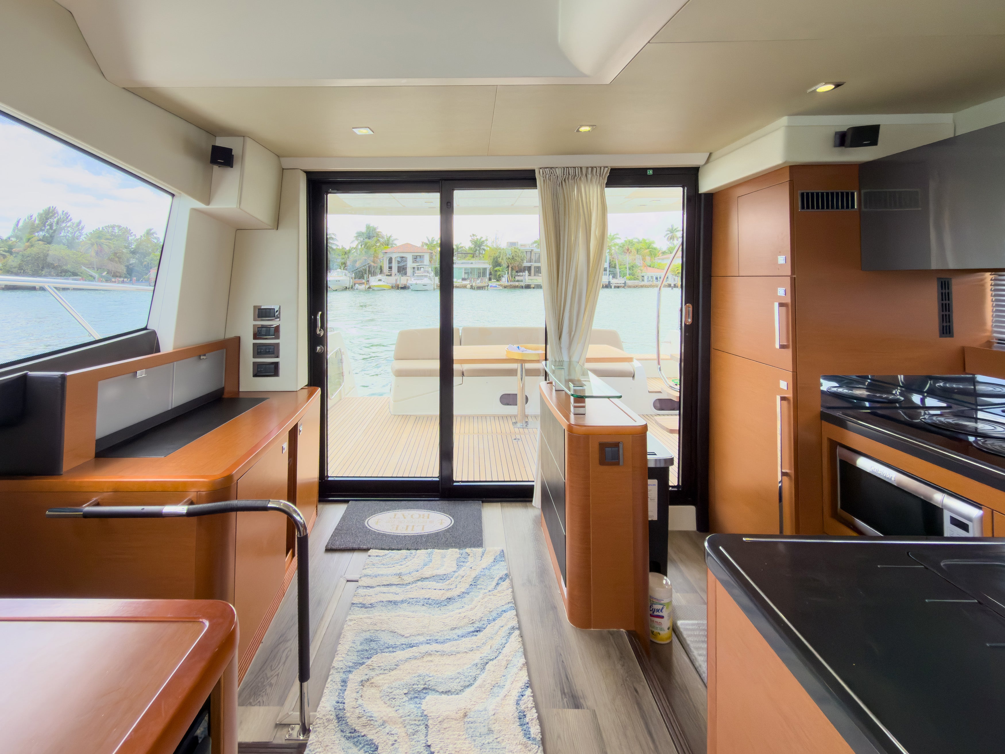 58FT Prestige