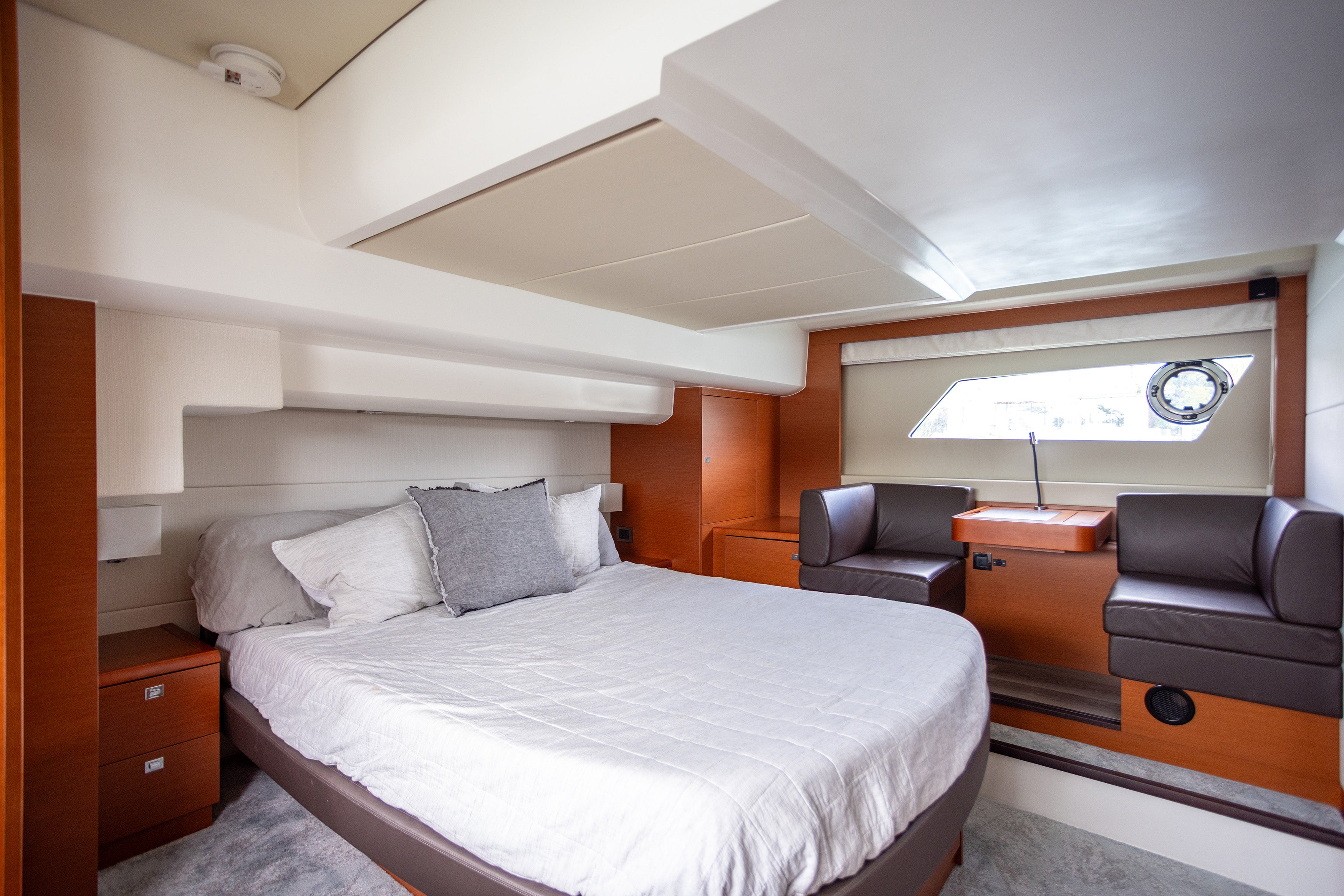58FT Prestige