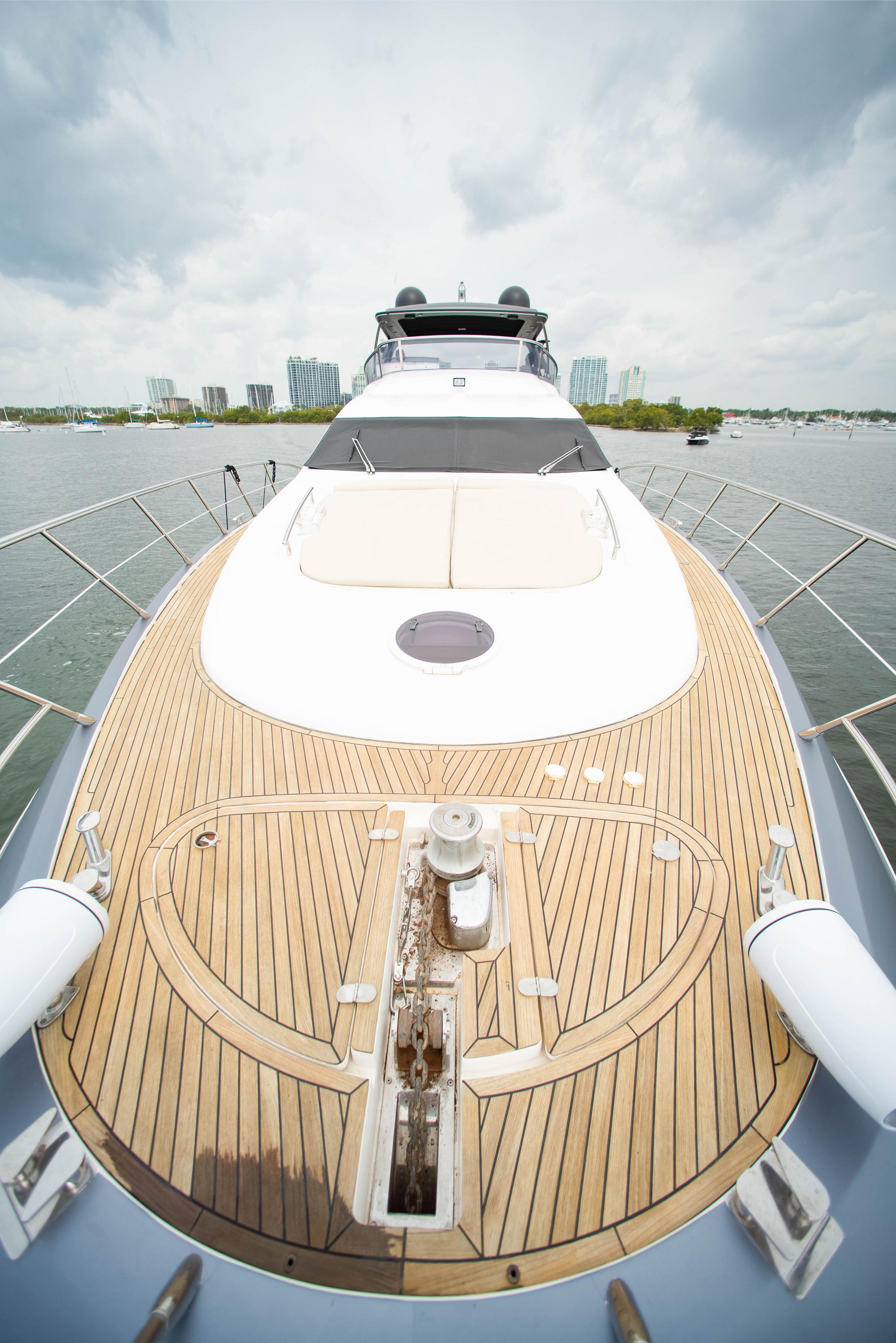 70FT Azimut