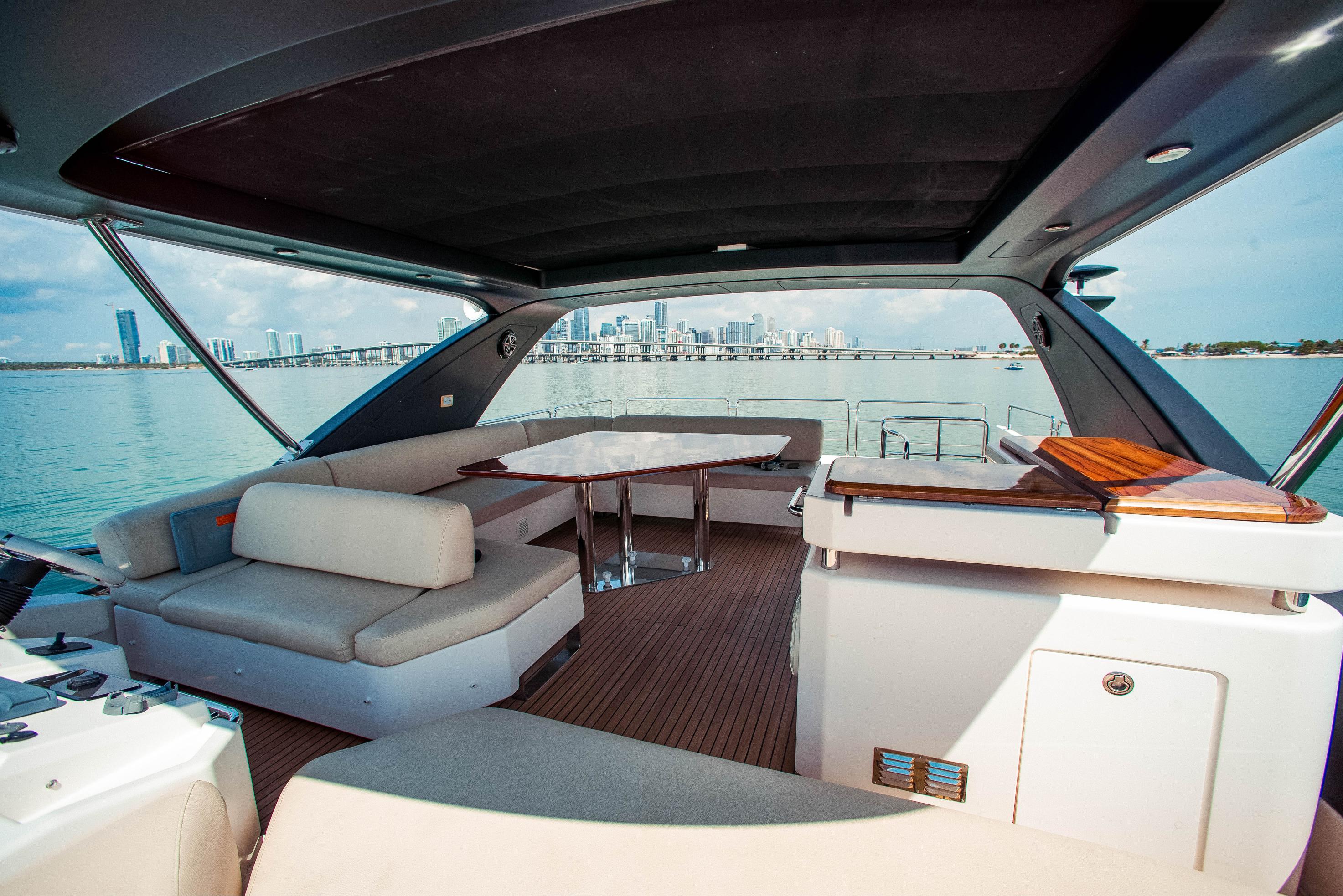 70FT Azimut