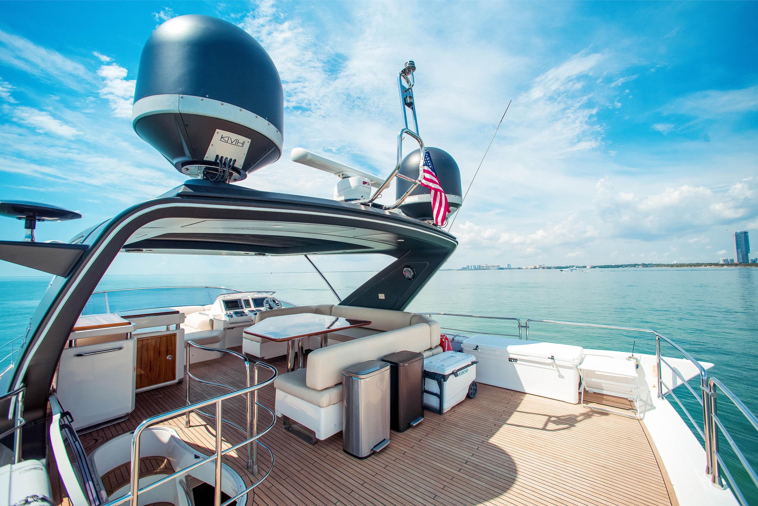 70FT Azimut