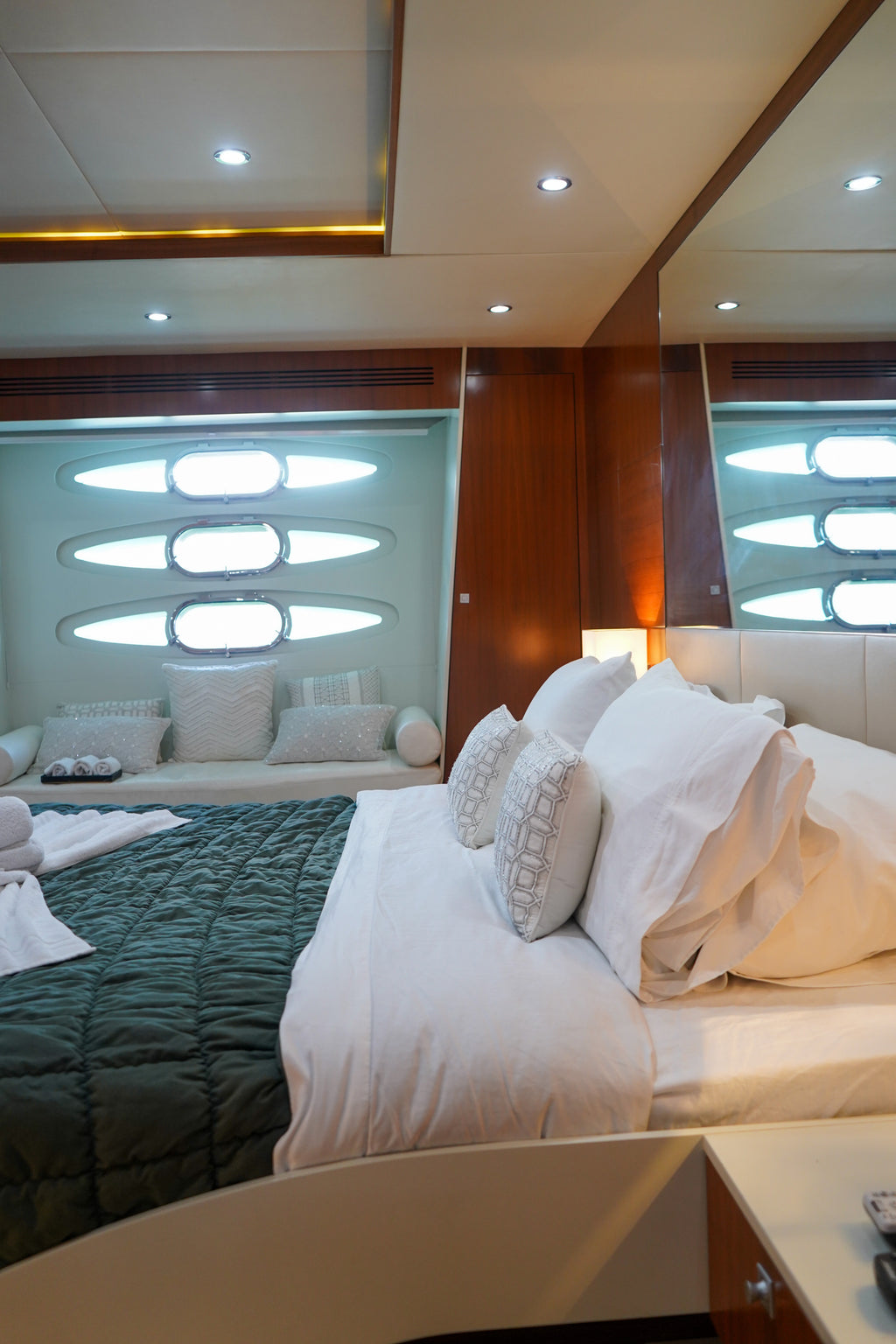 78FT Numarine "Happy Ending"