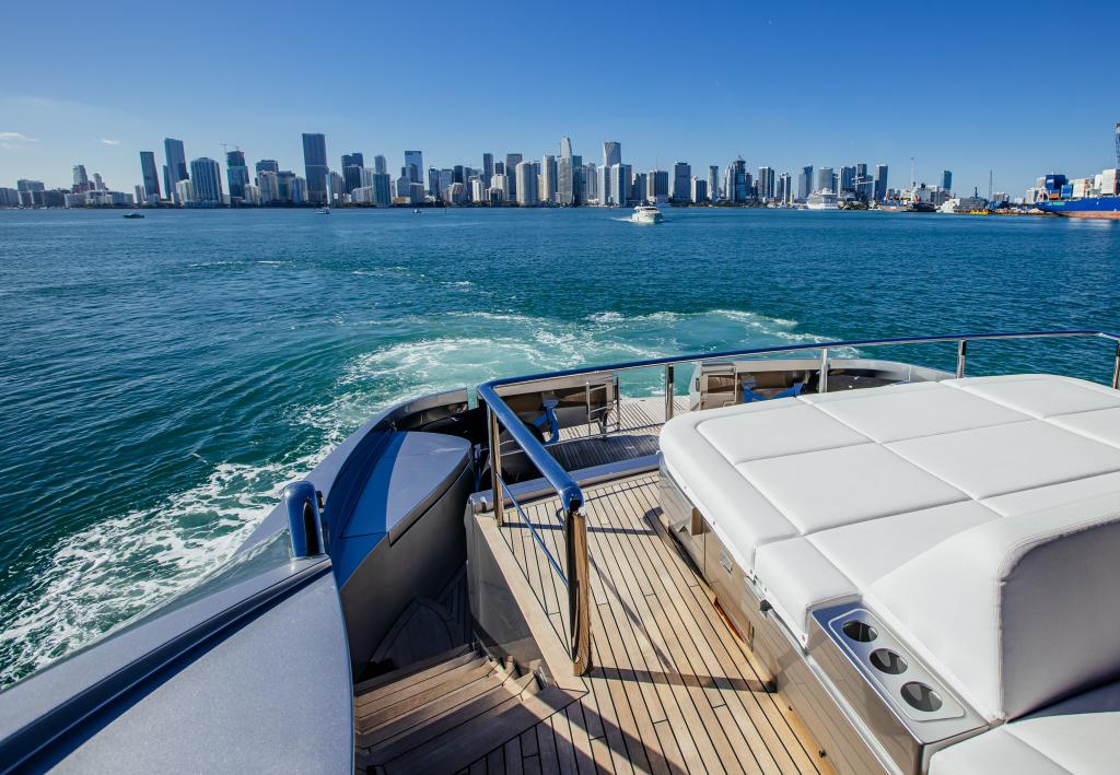 116 FT Pershing GTX