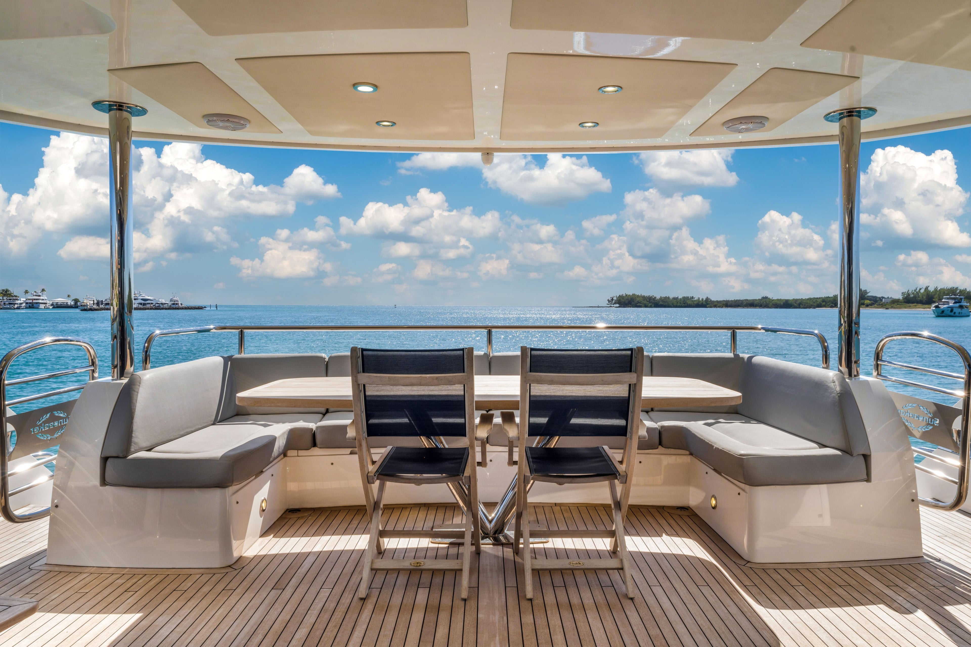 96FT Sunseeker