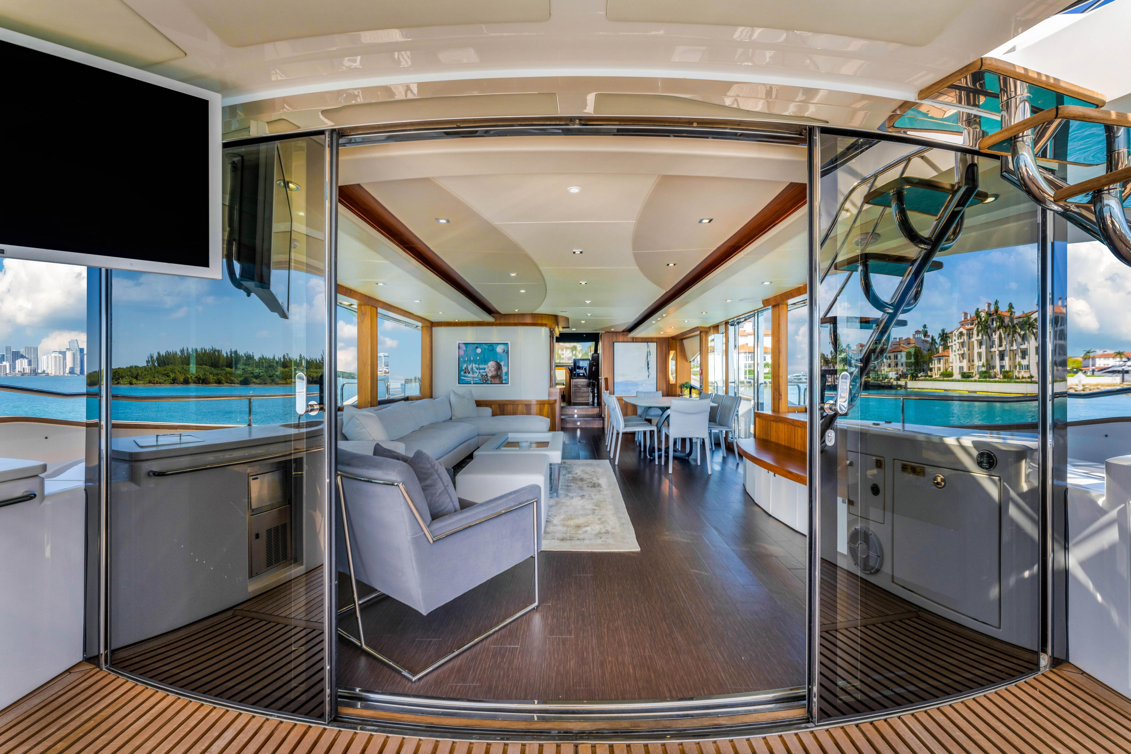 96FT Sunseeker