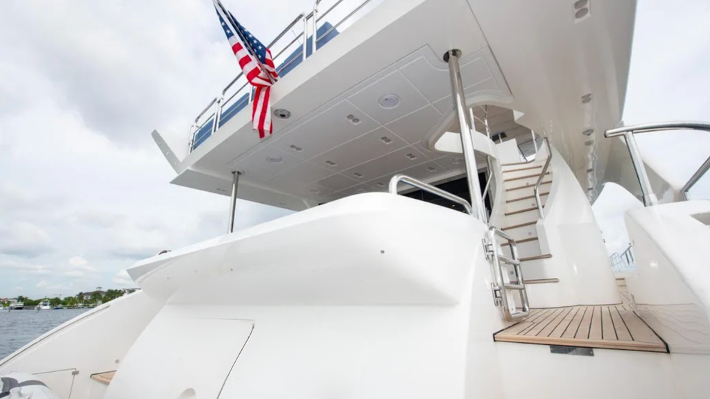 88FT Azimut Sati
