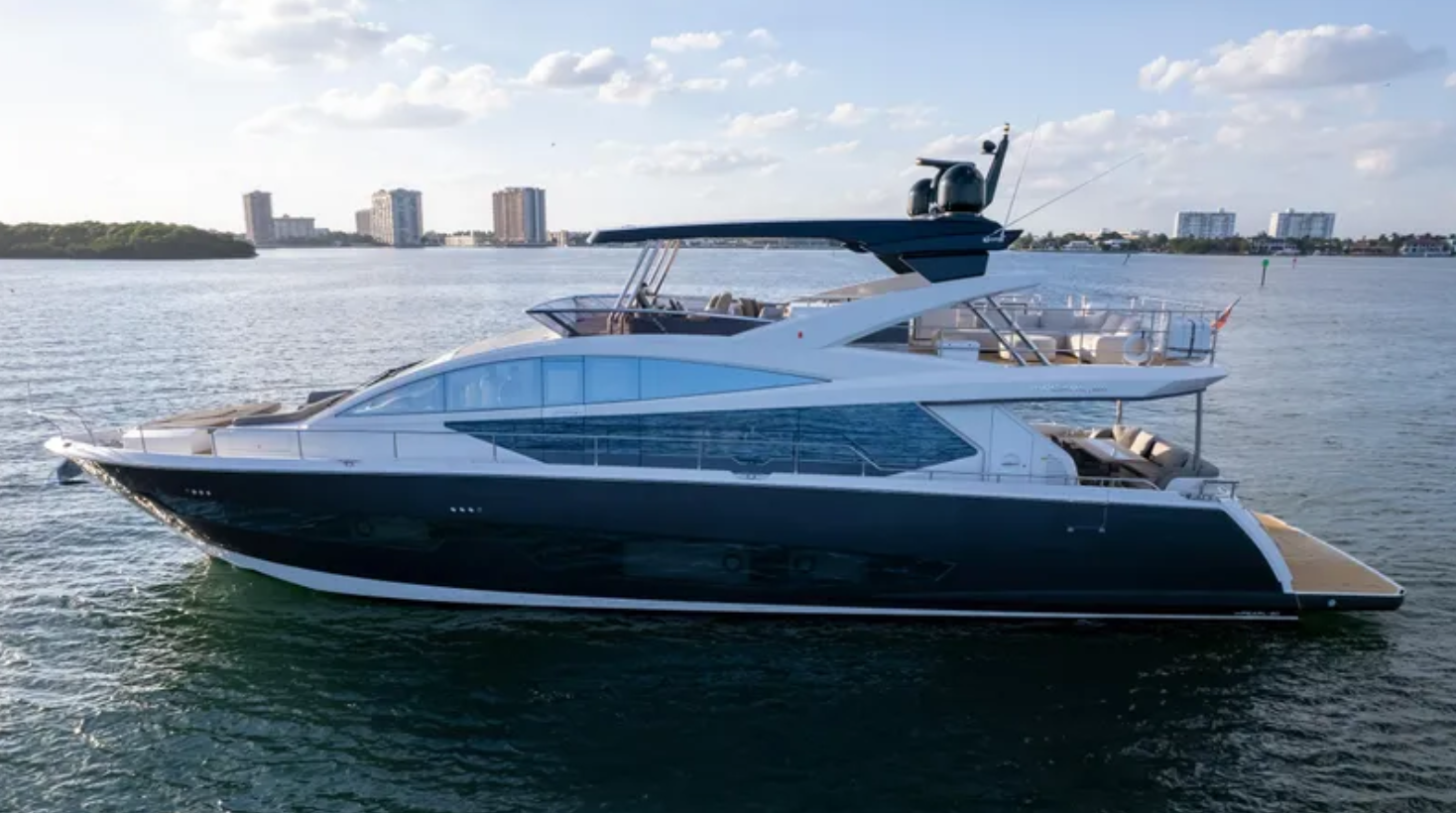 82ft Pearl