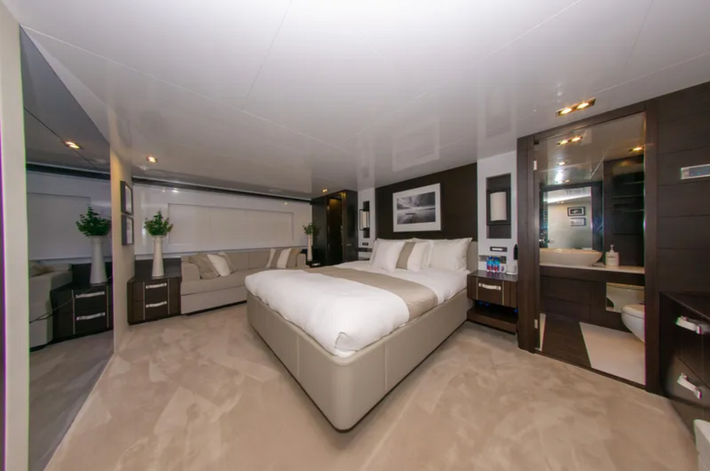 82ft Pearl