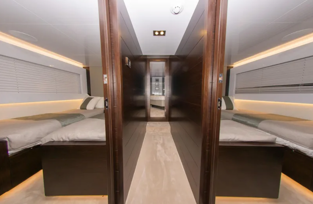 82ft Pearl