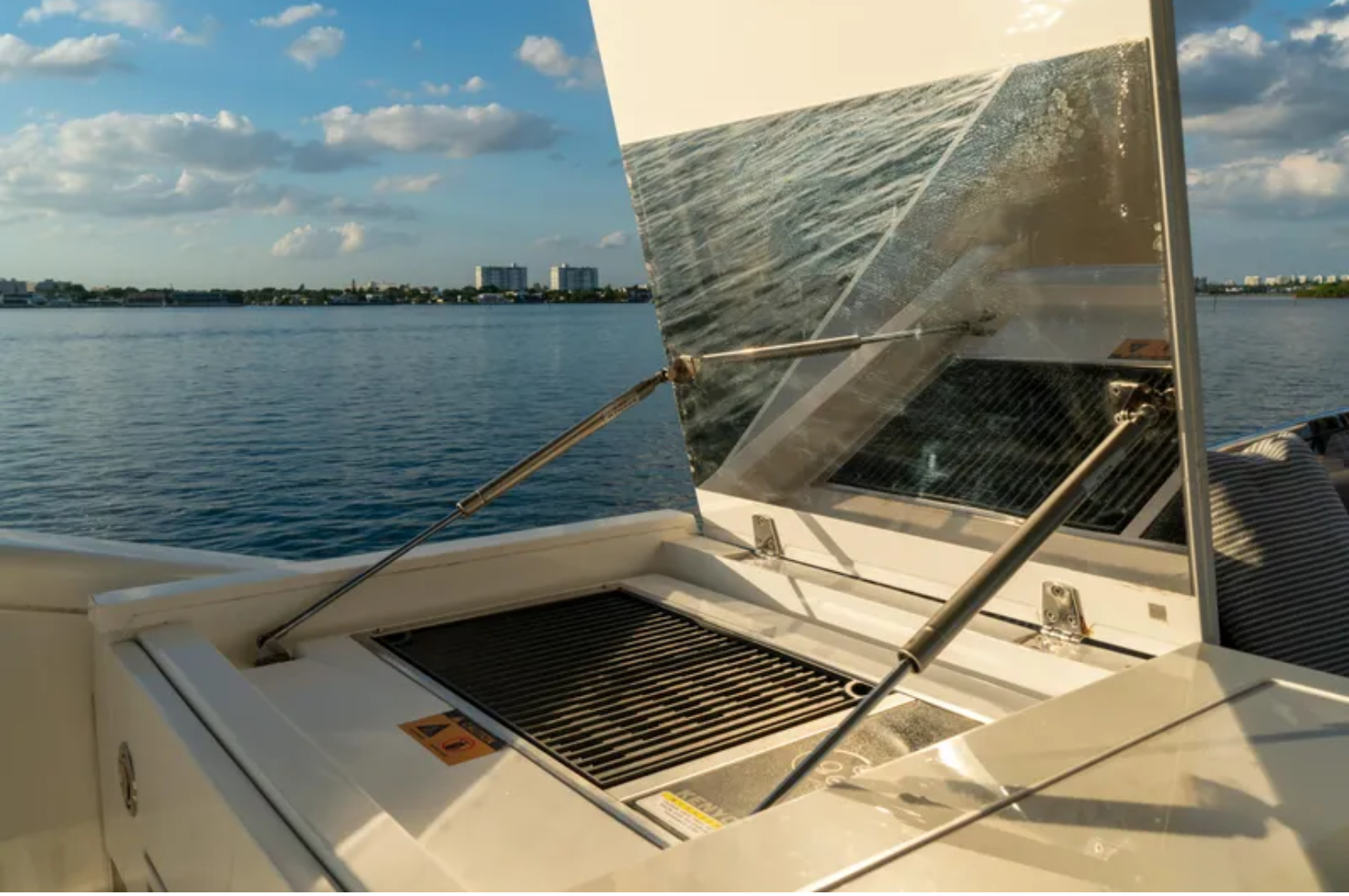 82ft Pearl