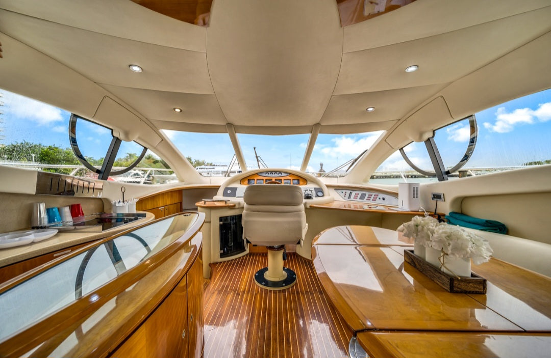 65ft Azimut DV