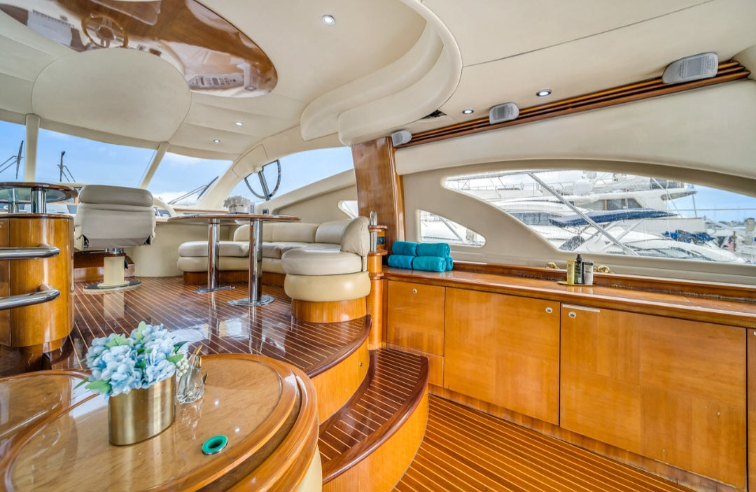 65ft Azimut DV