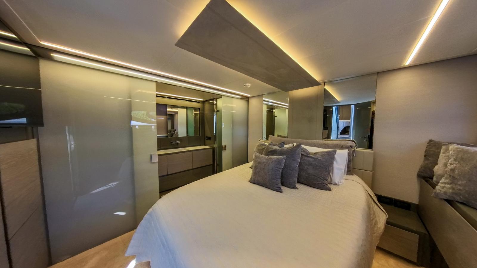 62ft Pershing