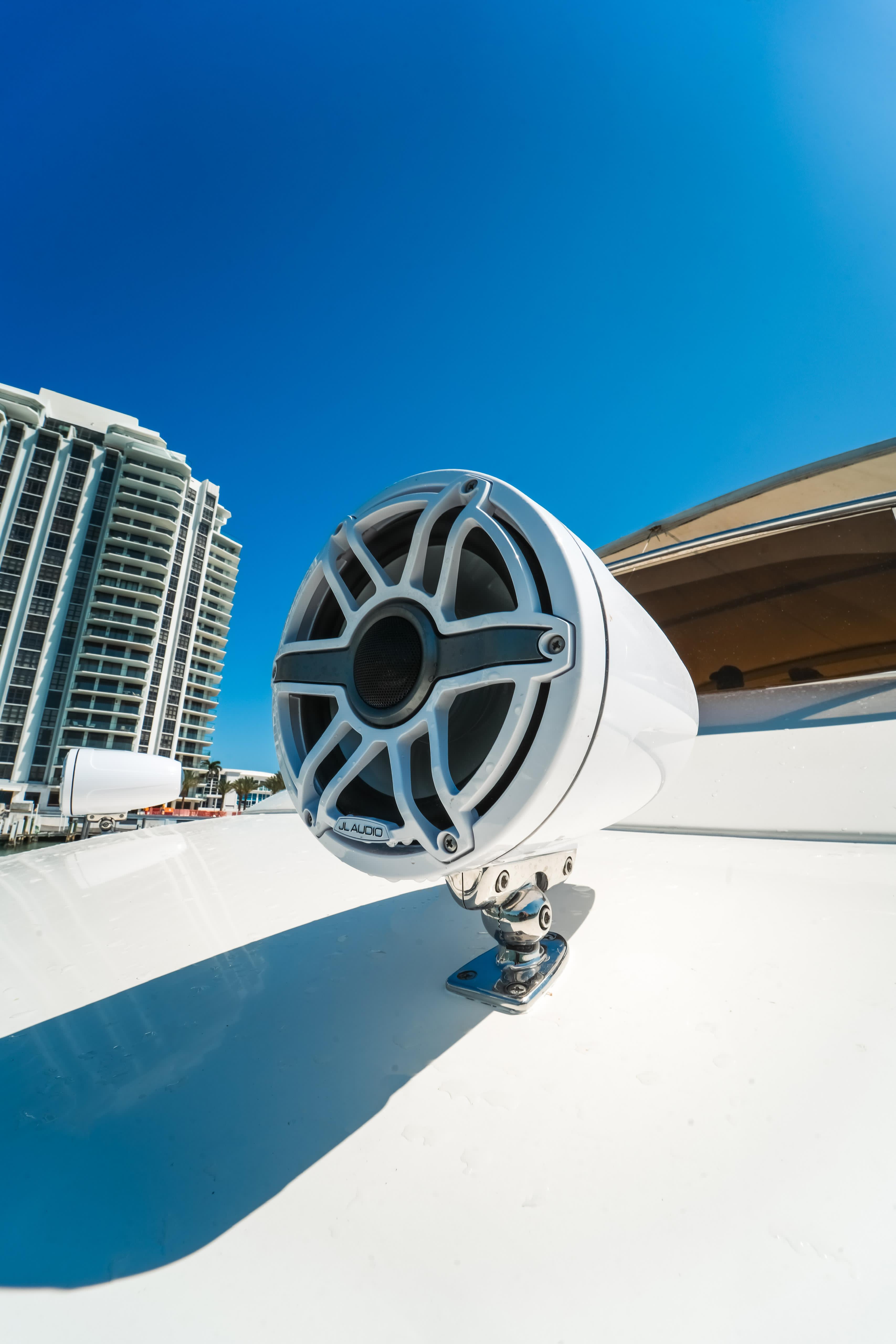 65ft Azimut A
