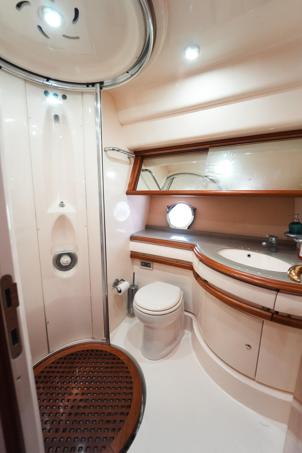 65ft Azimut A