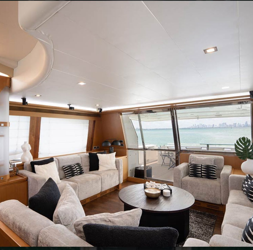 85FT Ferreti