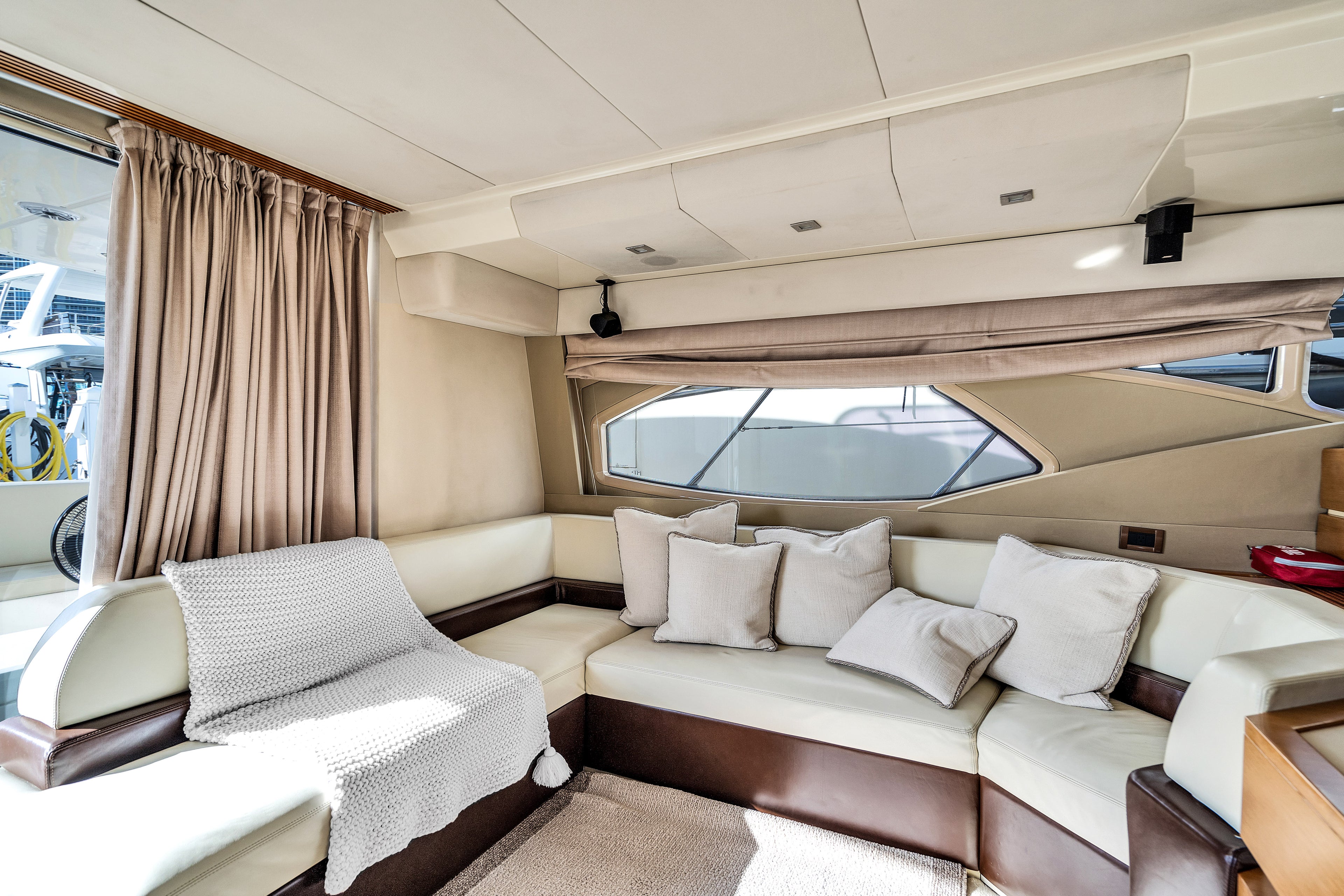 60FT Azimut