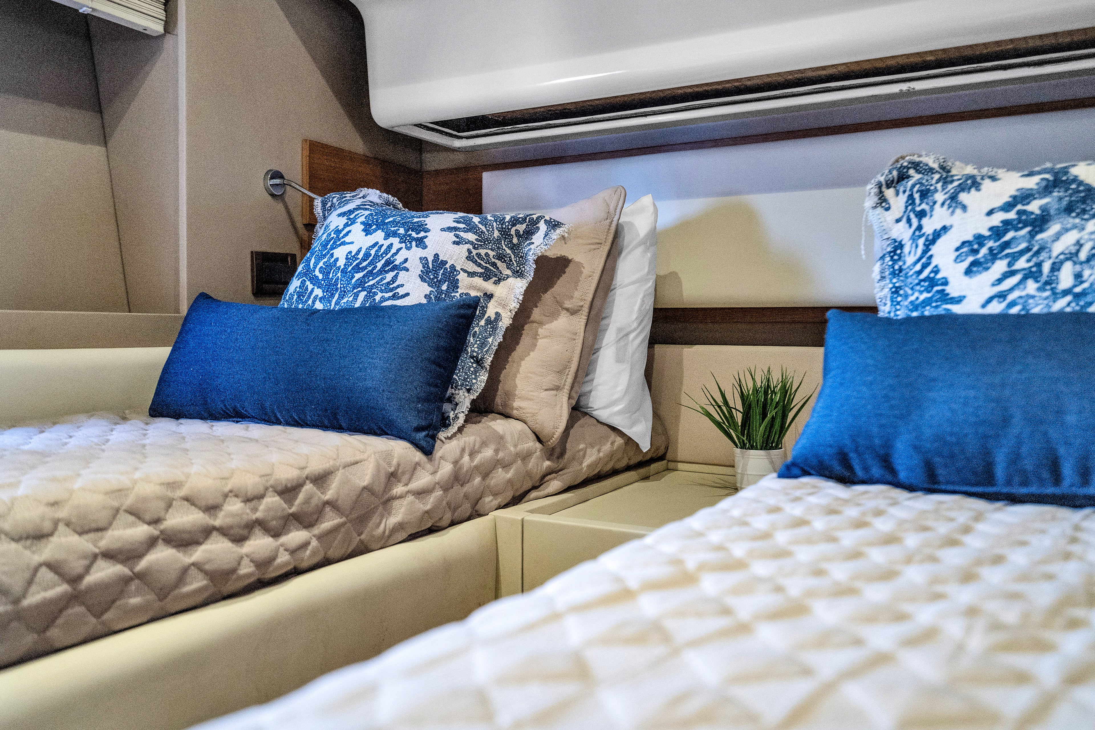60FT Azimut