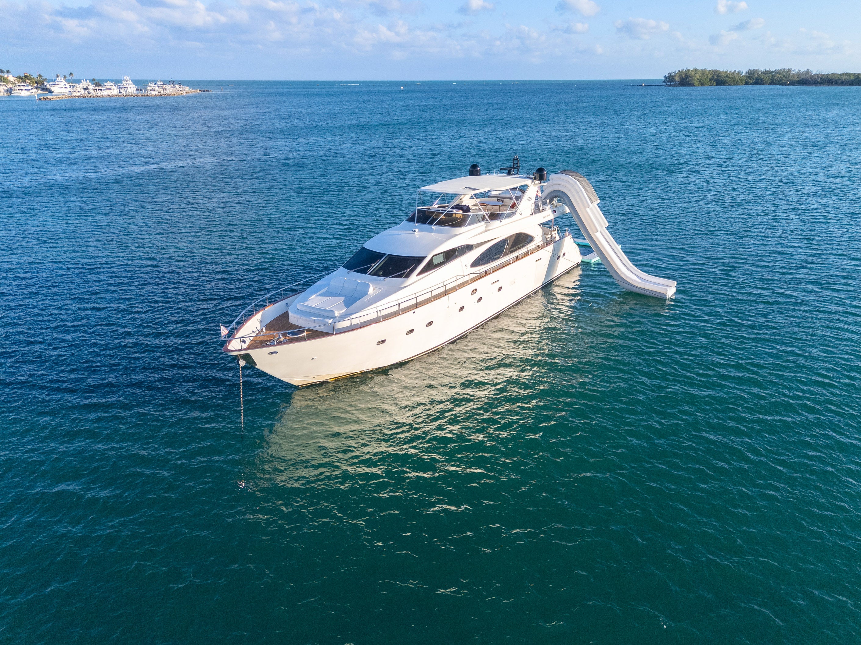 90FT Azimut