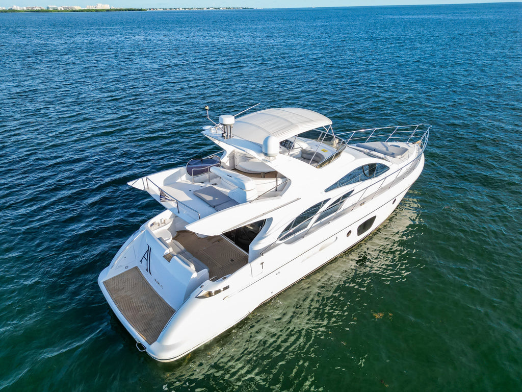 60 FT Azimut Luxury Charter