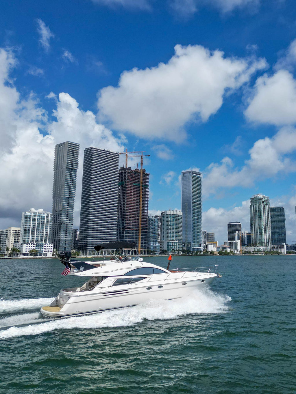 55FT Fairline