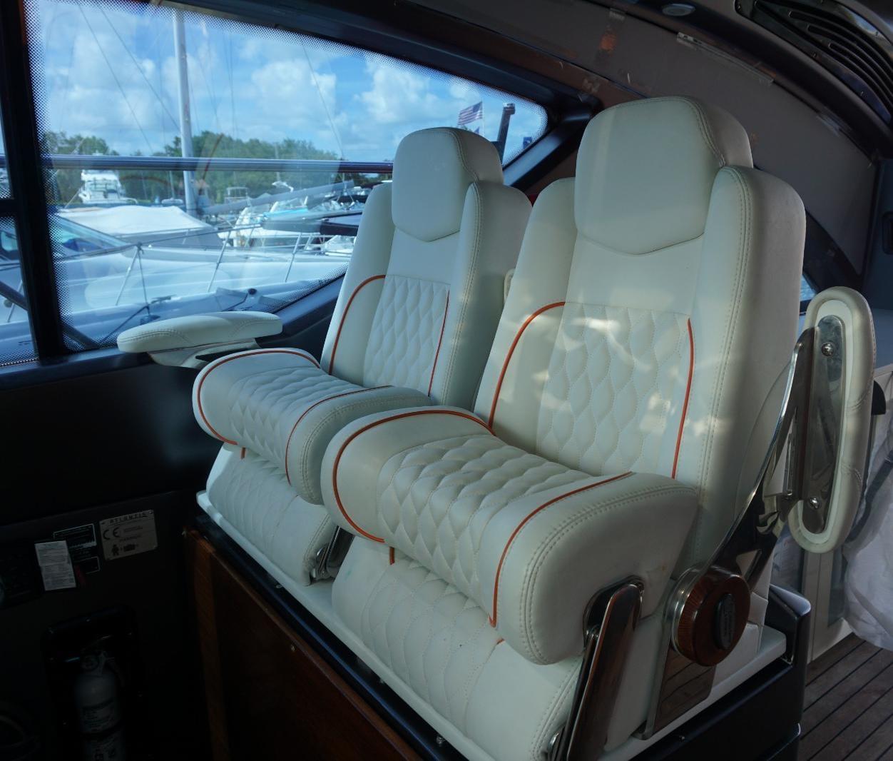 60 FT Azimut Black