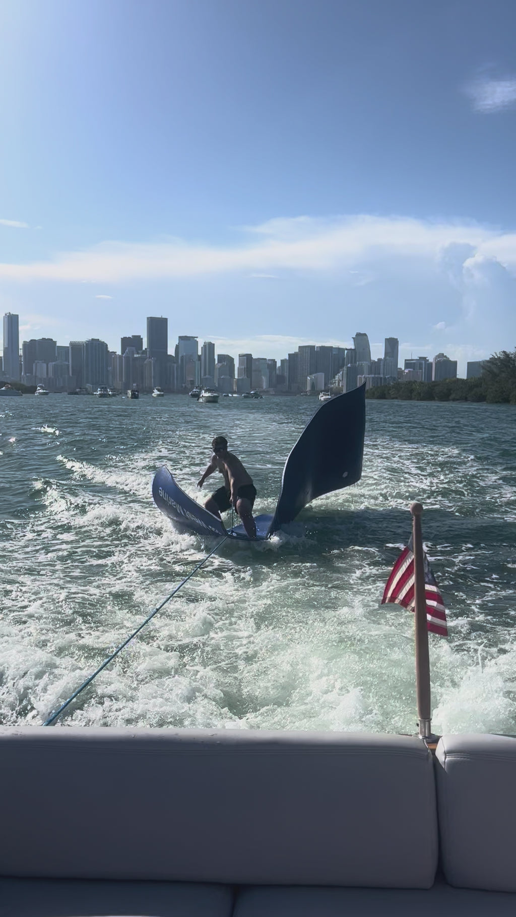 32FT Sirena
