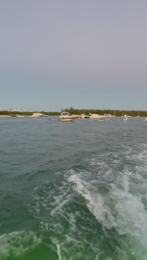 70FT Azimut DV