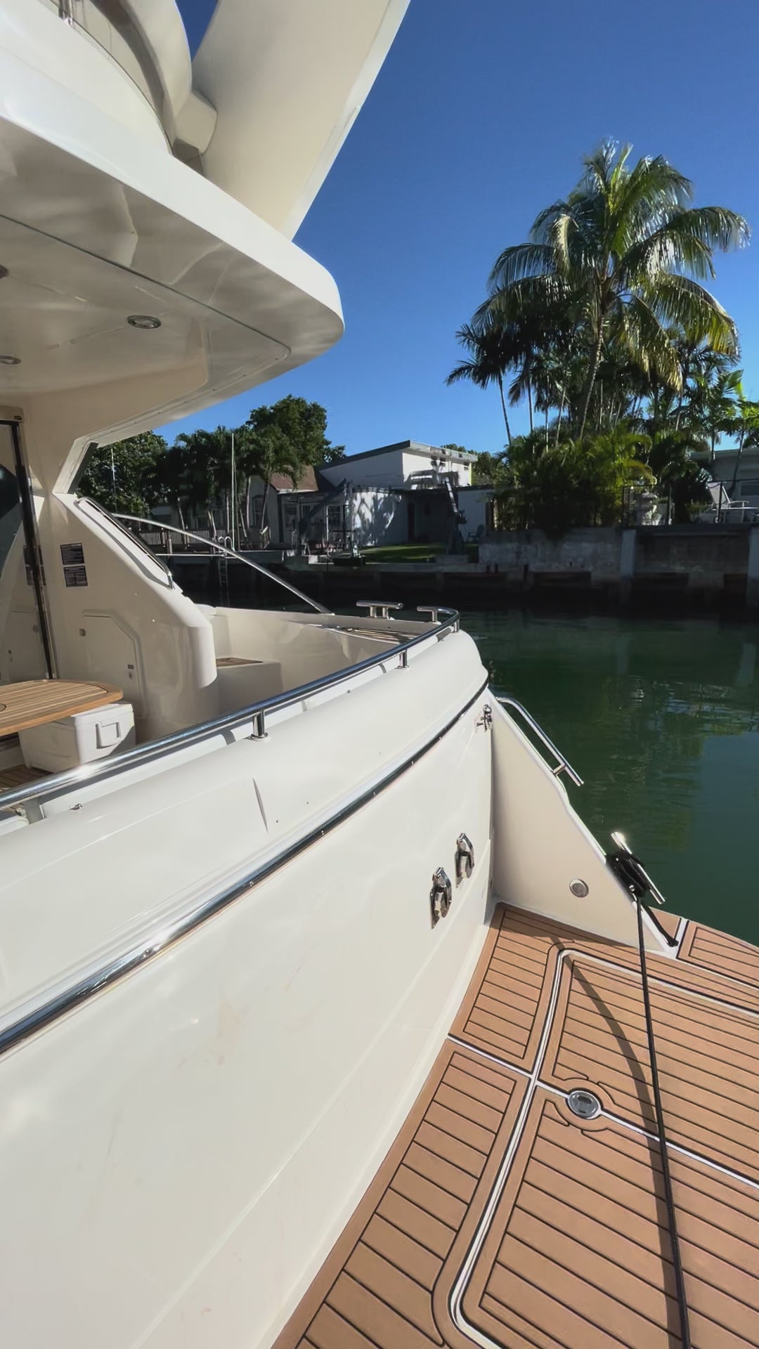55FT Flybridge