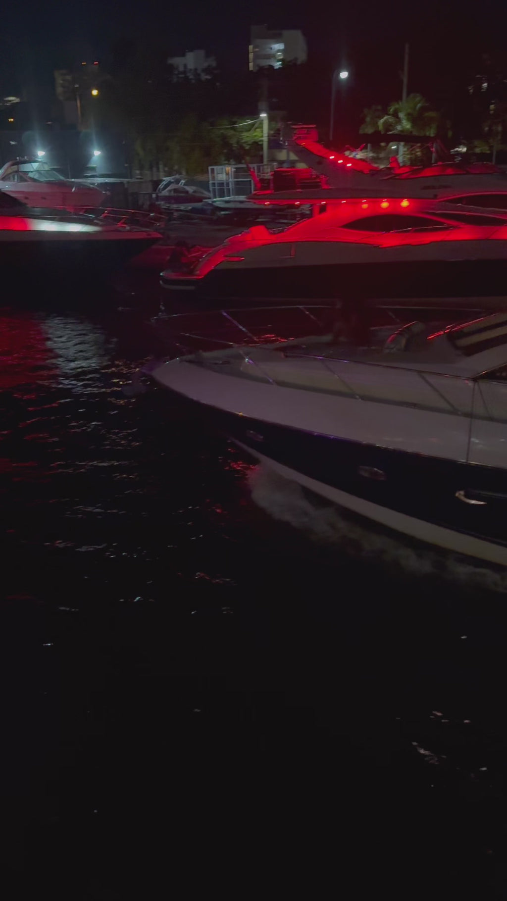 68ft Money Waves