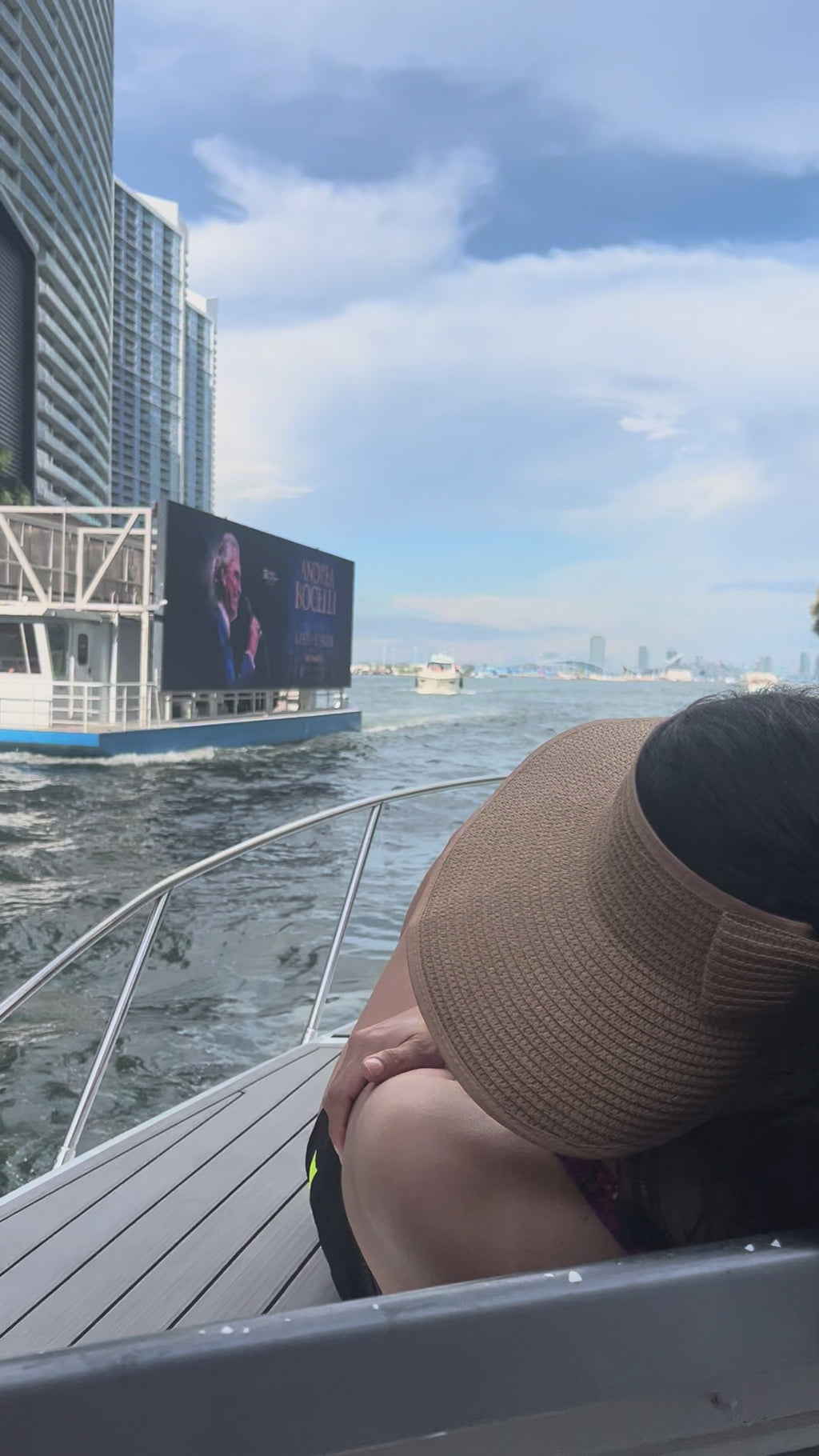 32FT Sirena
