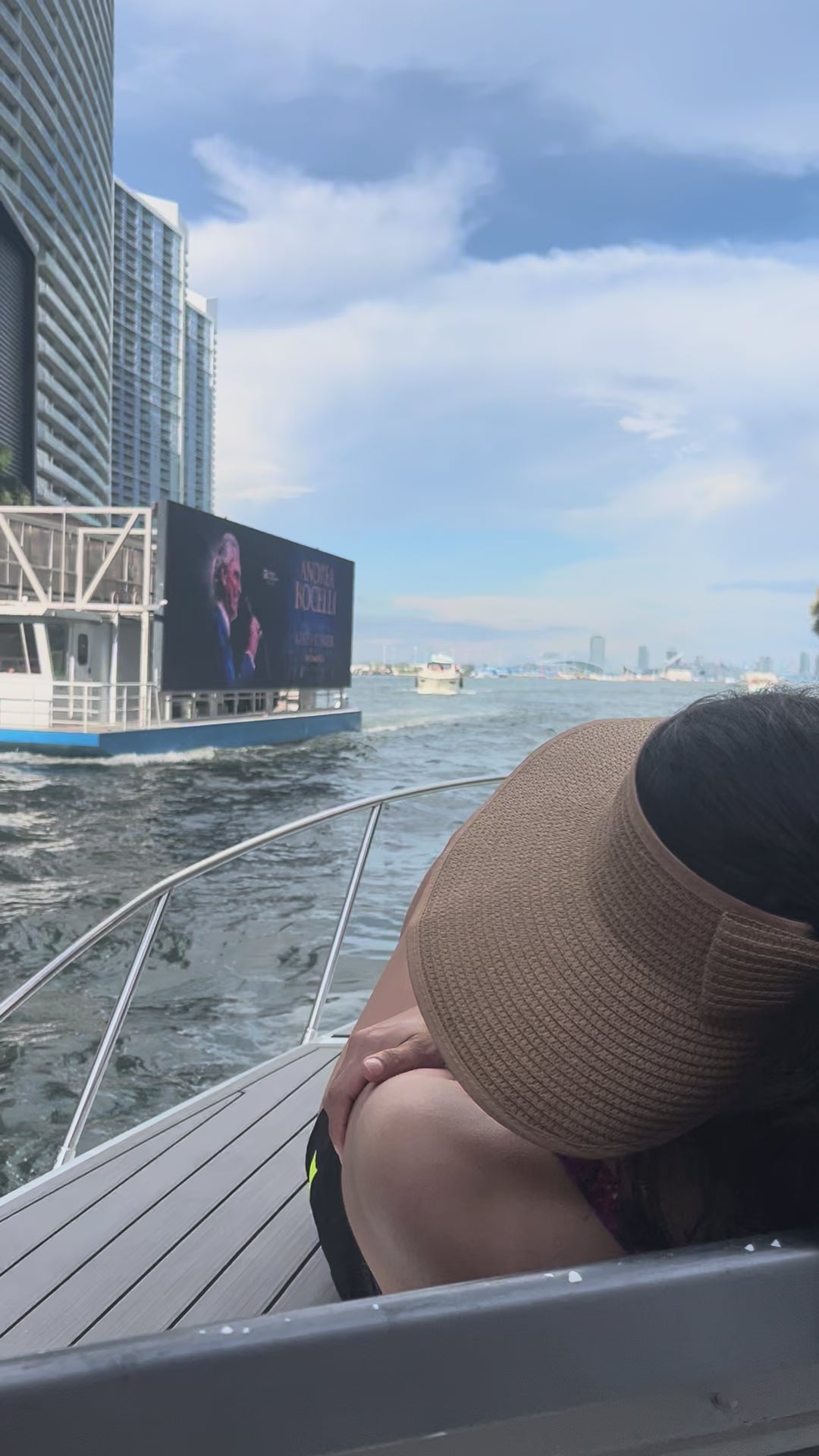 32FT Sirena
