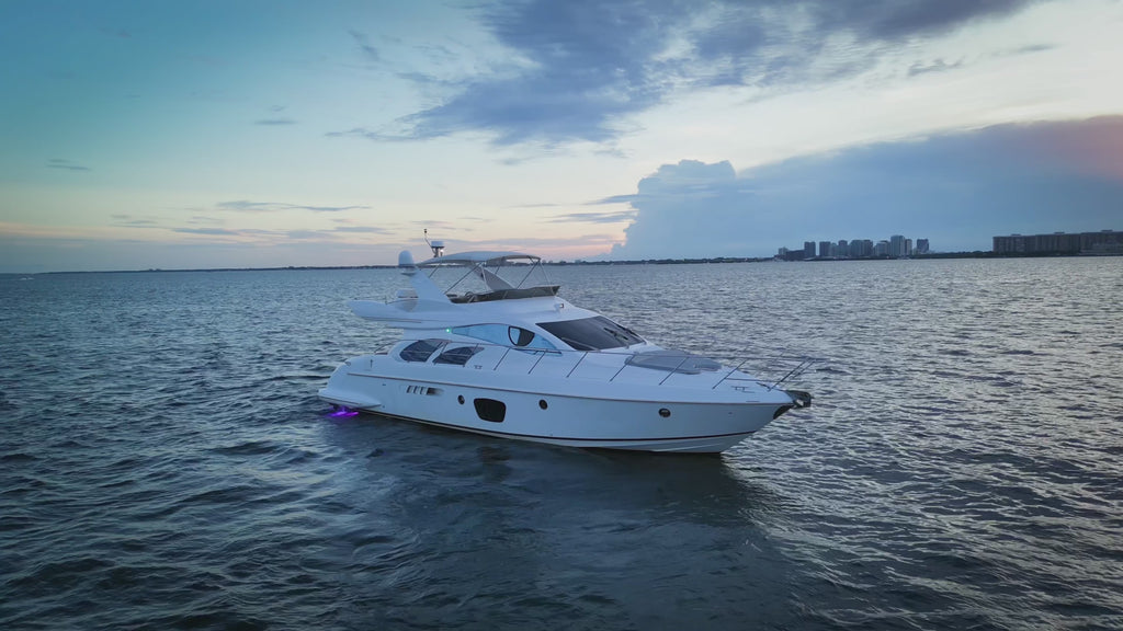 60 FT Azimut Luxury Charter